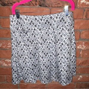 Emerald 18 Golf Print Skort | Built-In Shorts | Small